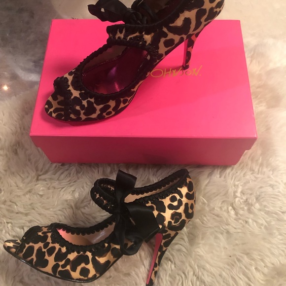 Super Sexy Besty Johnson Leopard Pin Up Heels Sz 10 - Picture 7 of 8
